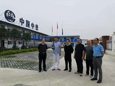 四川文化網(wǎng)藝術(shù)送溫暖，文藝交流活動走進(jìn)中鐵二局四公司溫江閱湖和庭項目部